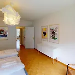Unique Serviced Living - Gellert Aeschenplatz